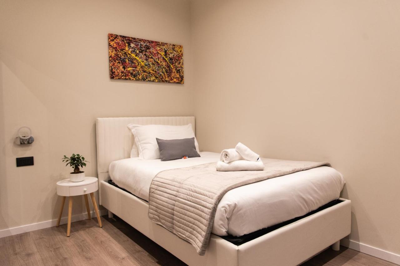 רומא Xxiv Domus Luxury Suites מראה חיצוני תמונה