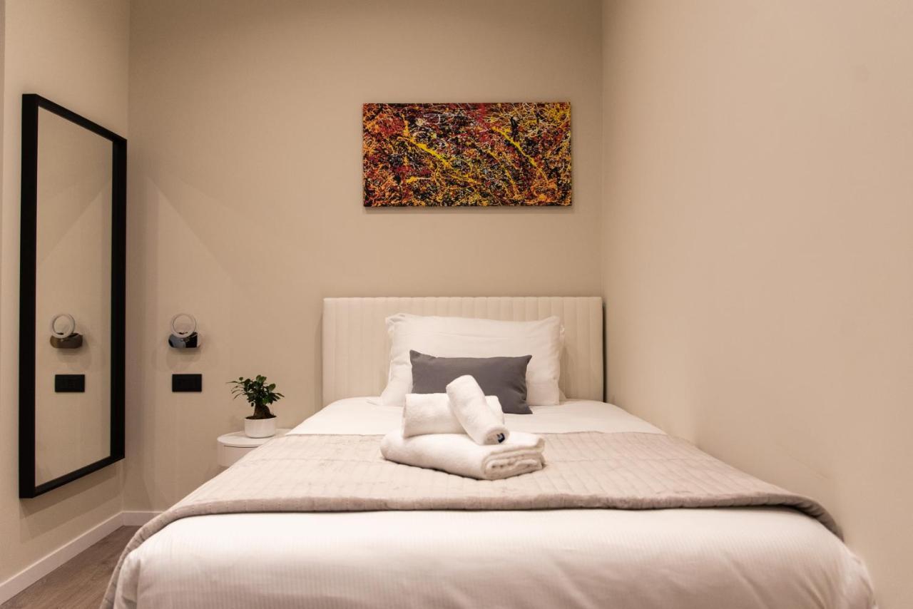 רומא Xxiv Domus Luxury Suites מראה חיצוני תמונה